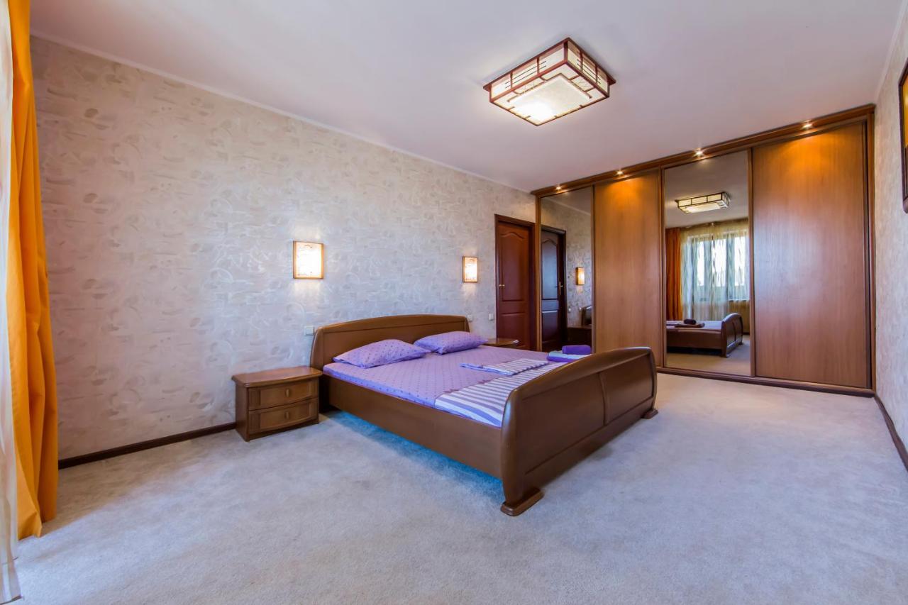 Two-Room Apartments On Maidan Nezavisimosti Kiev Ngoại thất bức ảnh