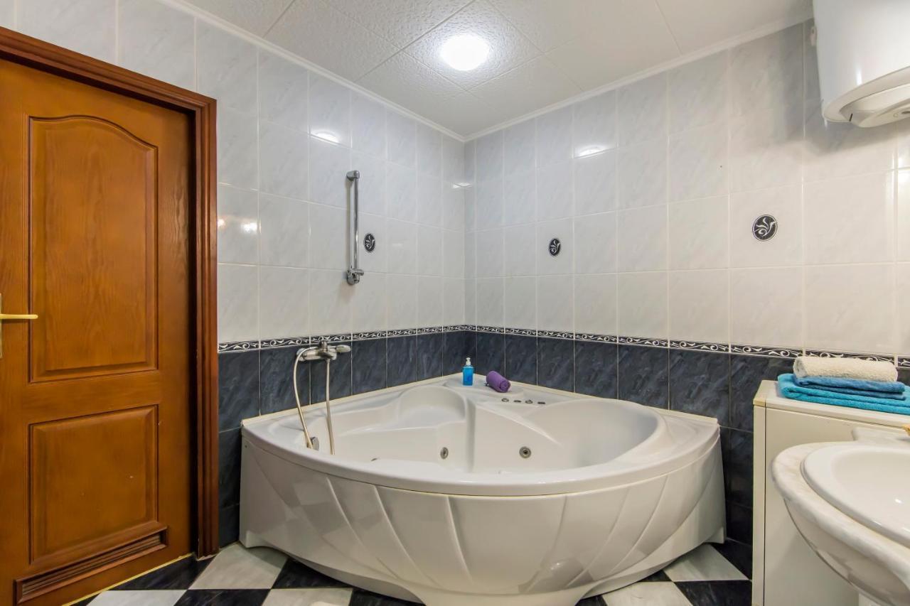 Two-Room Apartments On Maidan Nezavisimosti Kiev Ngoại thất bức ảnh